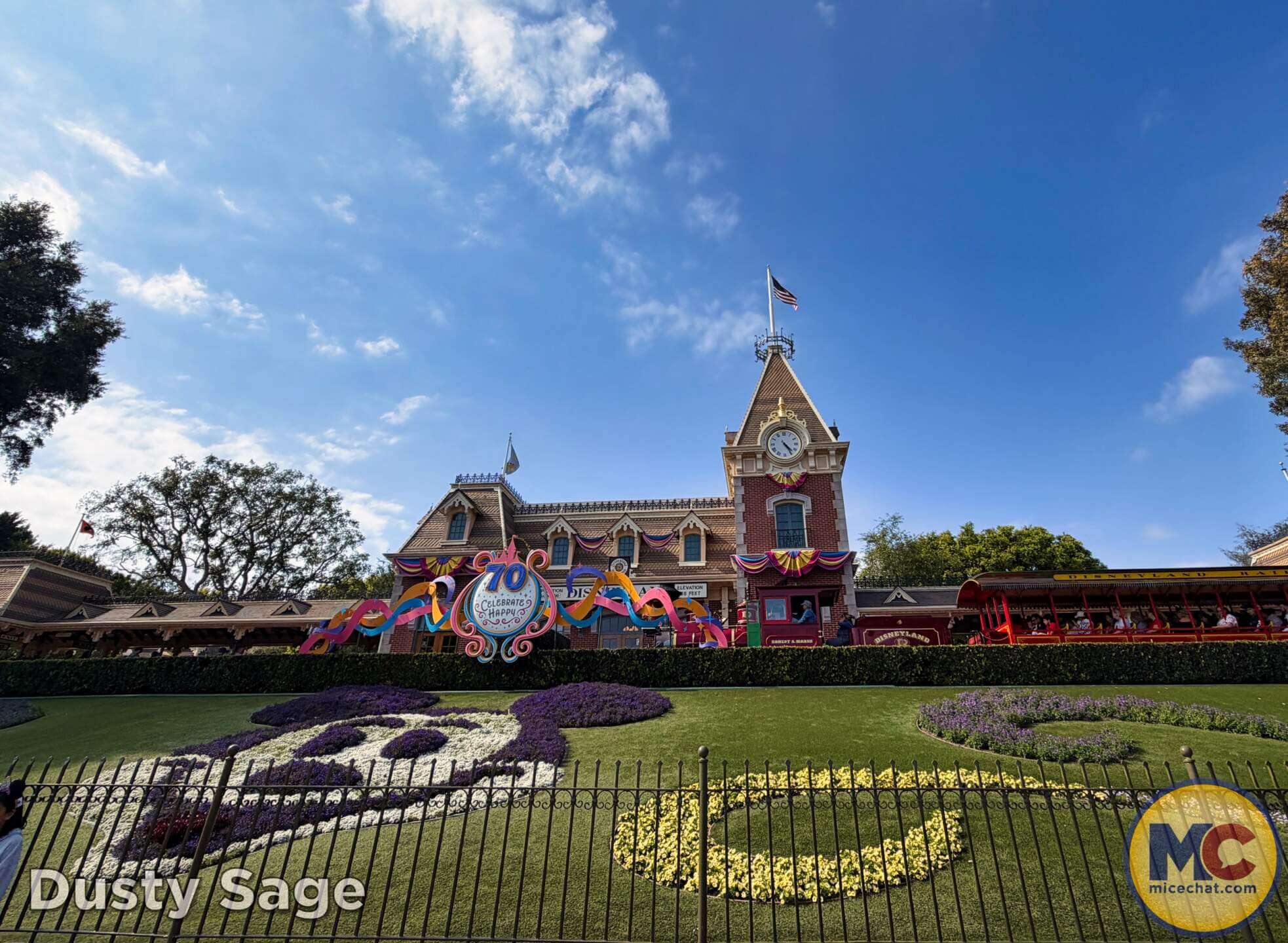 , DISNEYLAND UPDATE: Grogu Nights, Security Fights & Influencer Hype