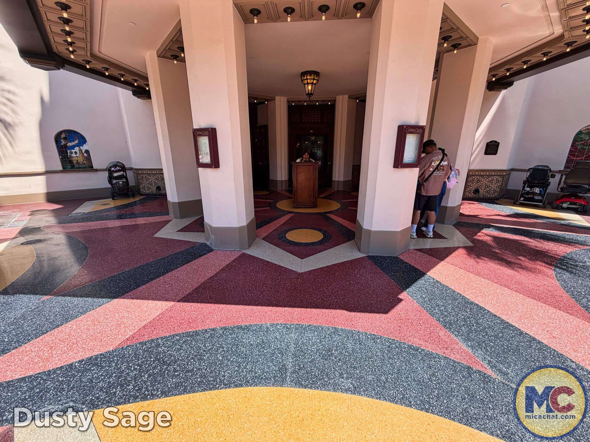 Disneyland News, DISNEYLAND UPDATE: Summer Builds, Shady Spots & Kids Rule
