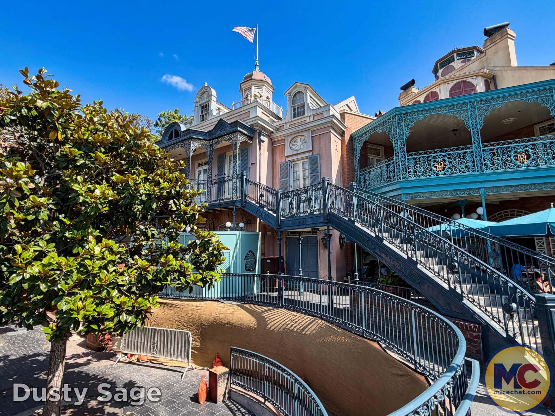Disneyland News, DISNEYLAND UPDATE: Summer Builds, Shady Spots & Kids Rule