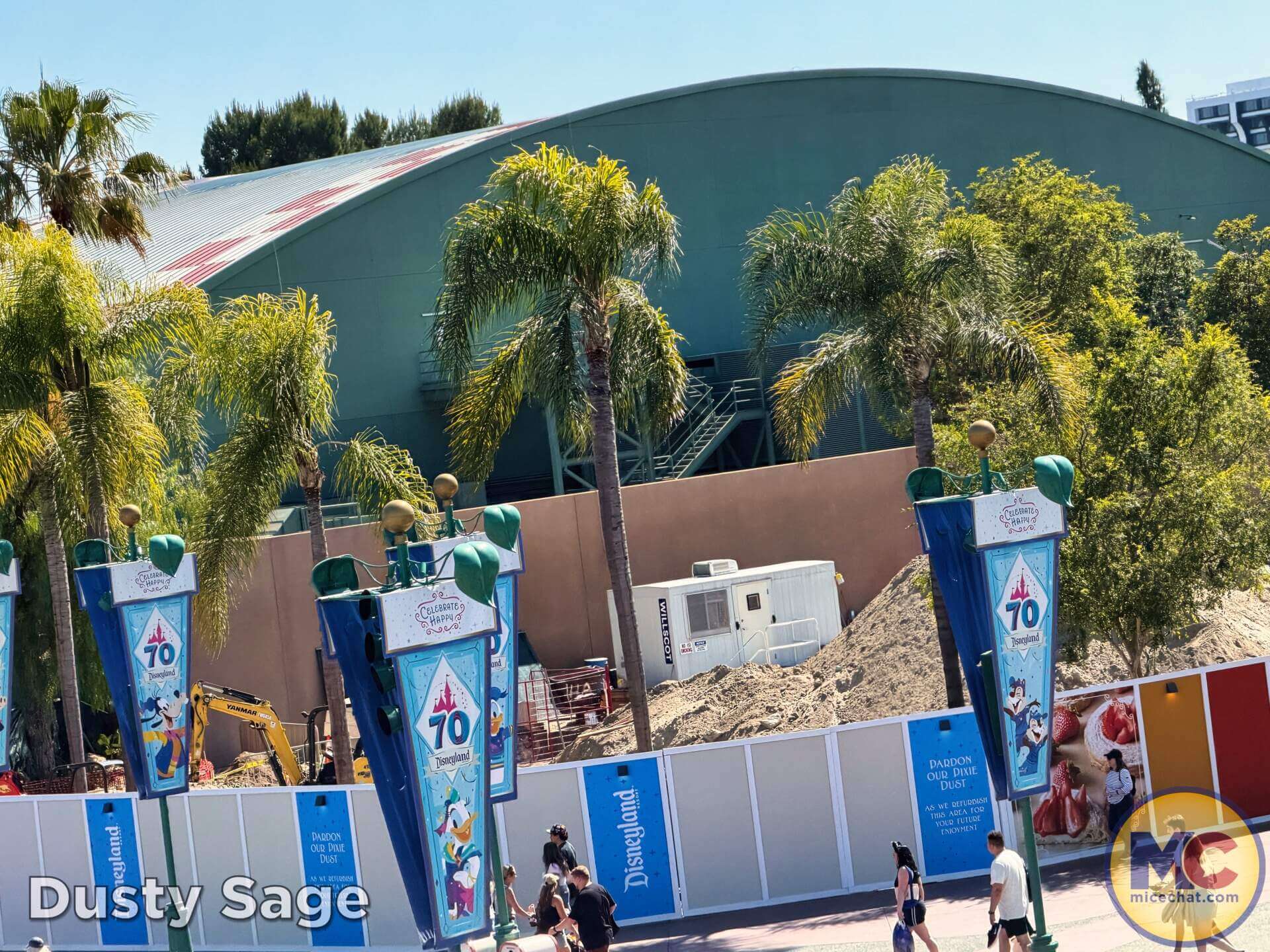 , DISNEYLAND UPDATE: Grogu Nights, Security Fights & Influencer Hype