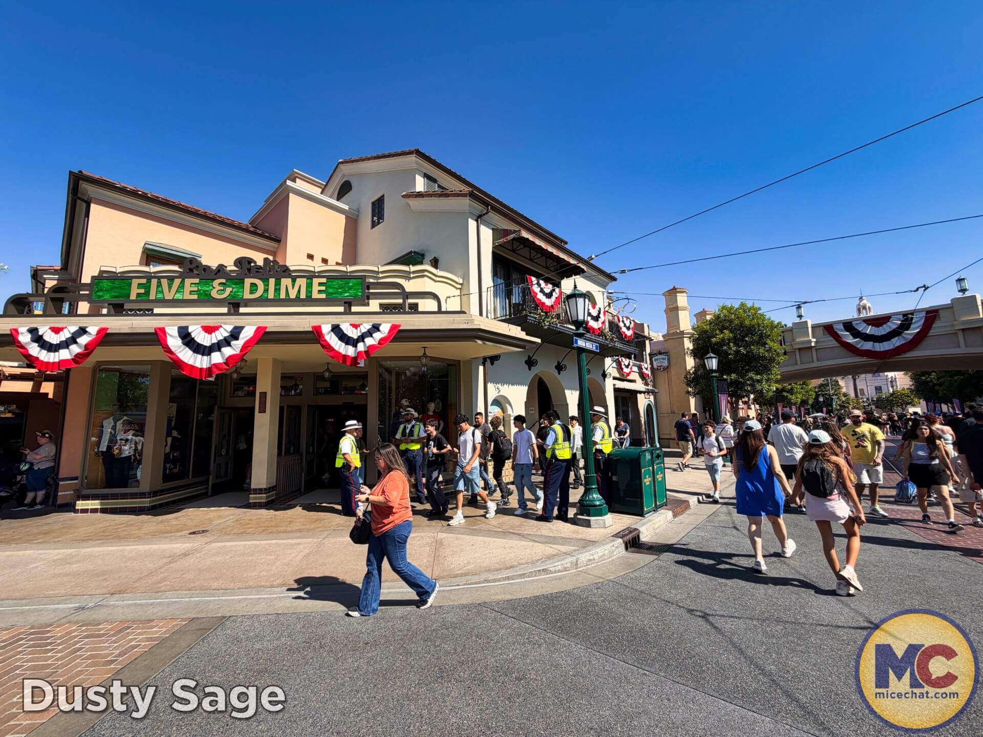 Disneyland, DISNEYLAND UPDATE: Secret Grogu Mode, Coco Walls & An Emergency Next Door