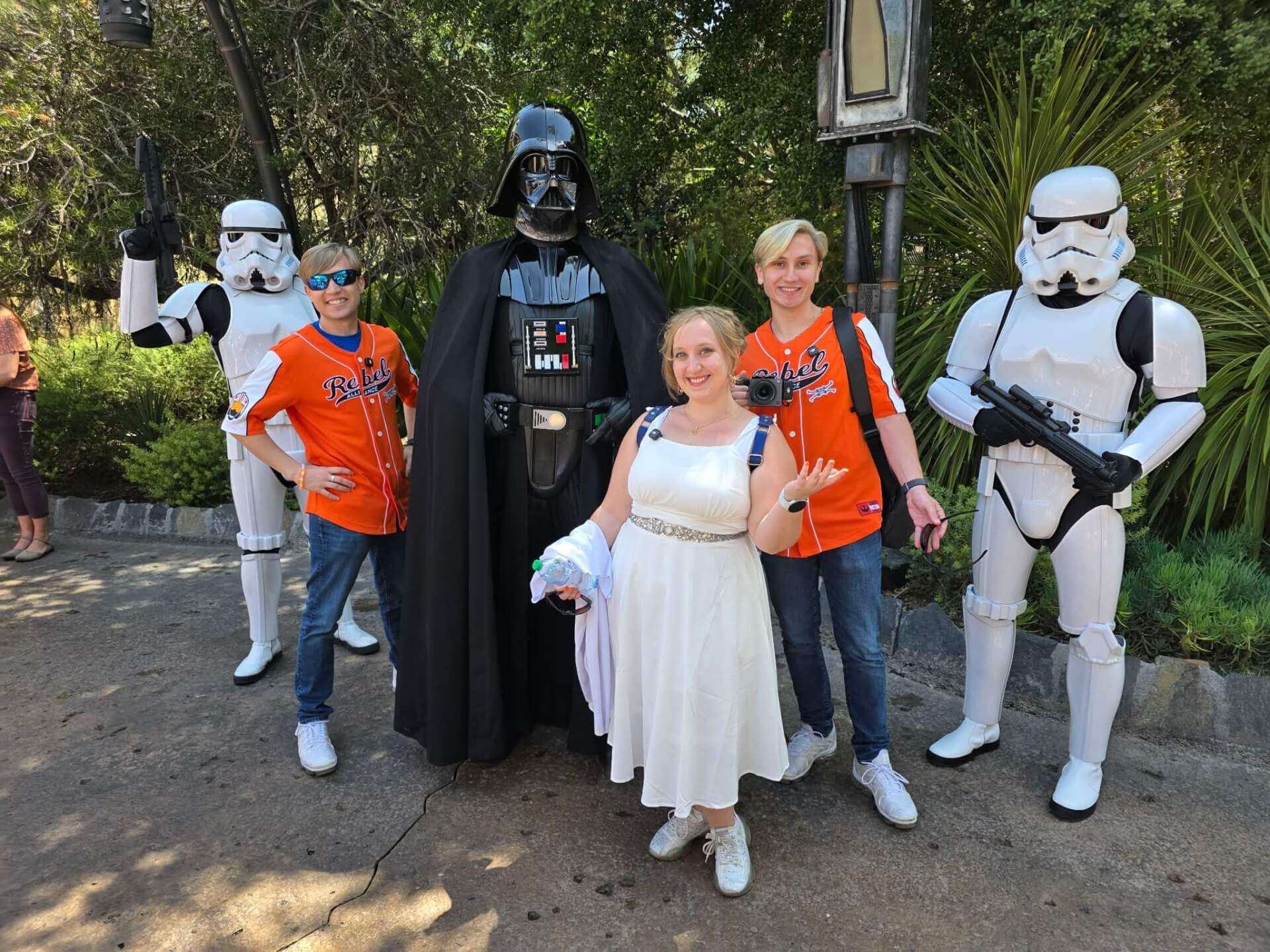 , DISNEYLAND UPDATE: Galaxy&rsquo;s Edge Awakens&mdash;Vader, Music & A New Hope