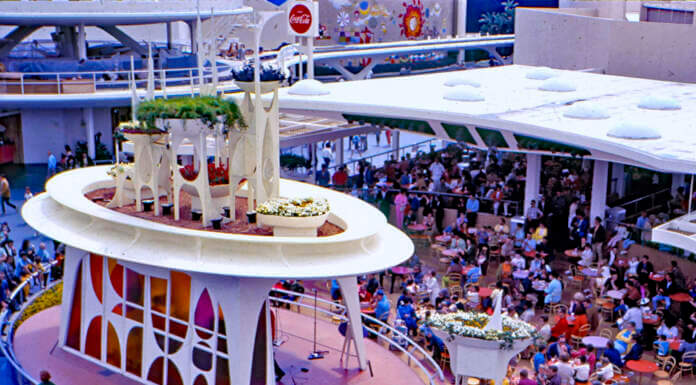 Yesterland: Coca-Cola Tomorrowland Terrace