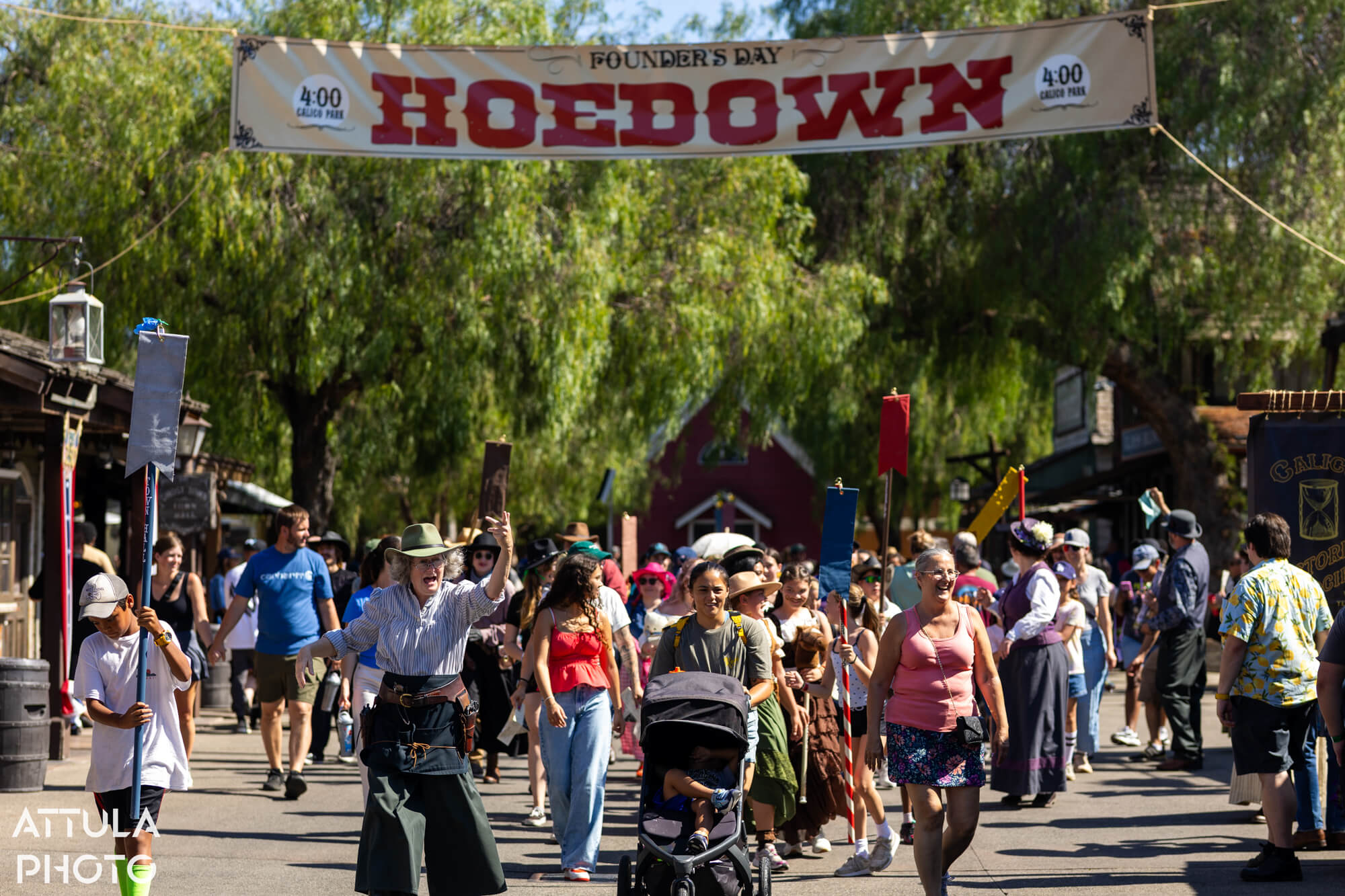 Knott's Berry Farm Summer, Knott’s Berry Farm Summer 2026 Guide: What’s New, What’s Back, and What to Eat