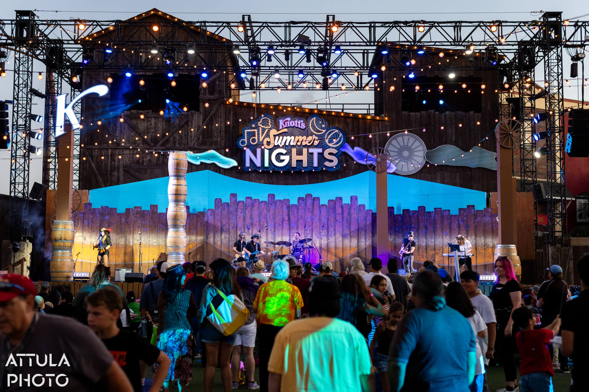 Knott's Berry Farm Summer, Knott’s Berry Farm Summer 2026 Guide: What’s New, What’s Back, and What to Eat