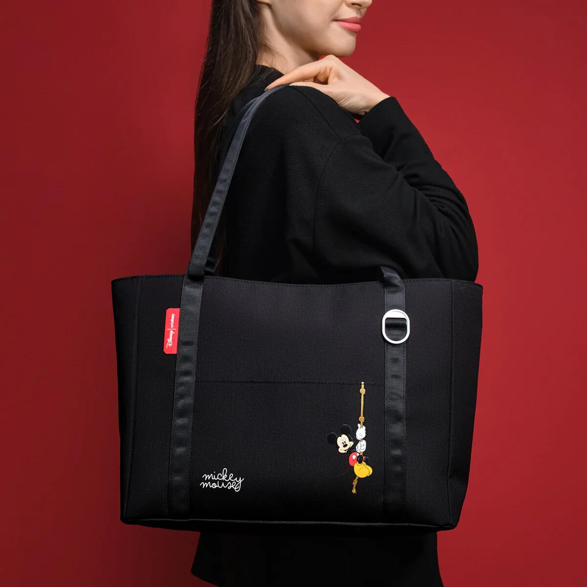 best park bag, Battle of the Bags: The Best Disney Park Bag for Your Visit