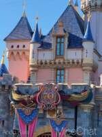 Disneyland-Baeauty-Castle