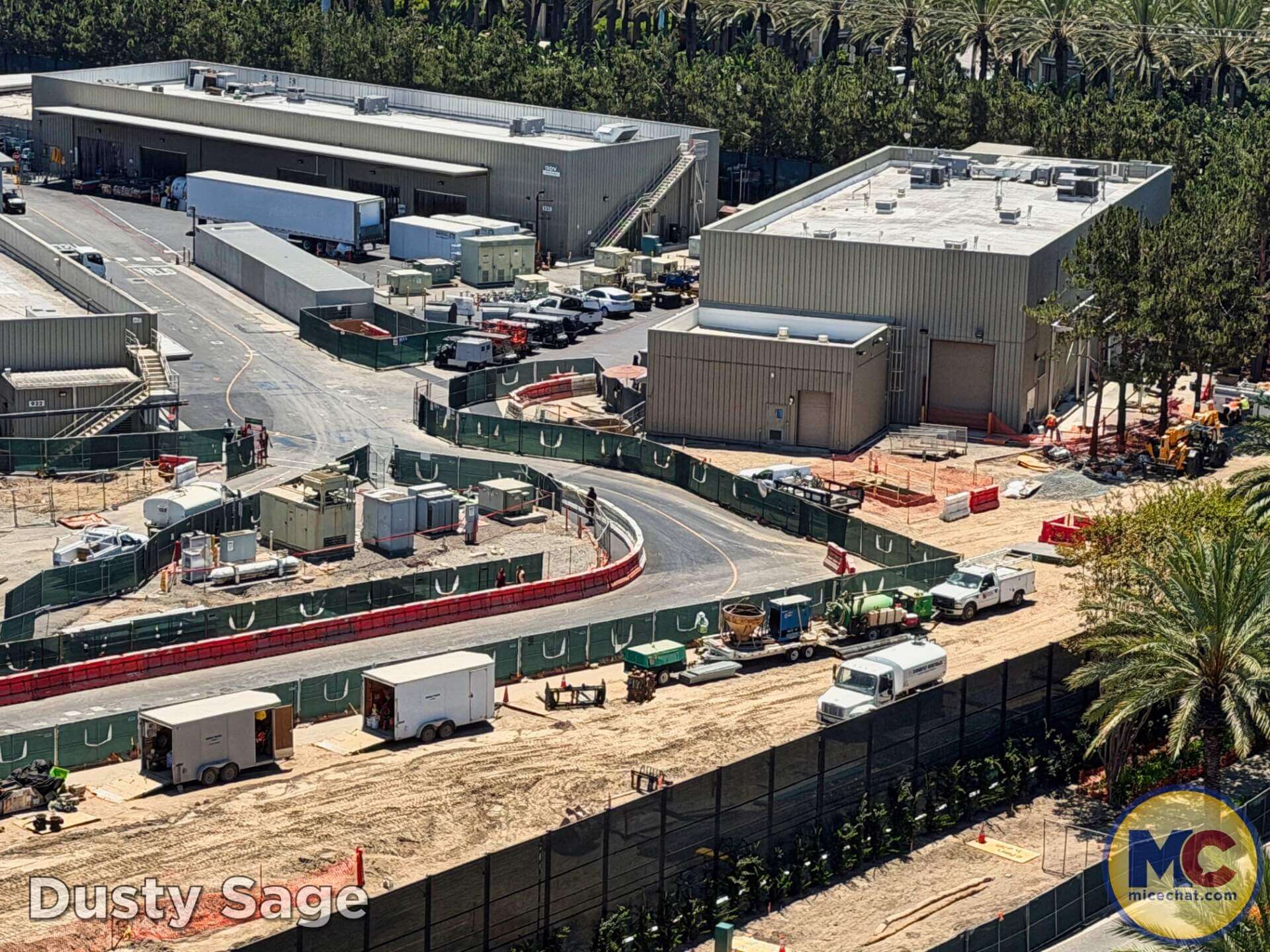 Disneyland, DISNEYLAND UPDATE: Hot Days, Cool Crowds & Summer Shakeups