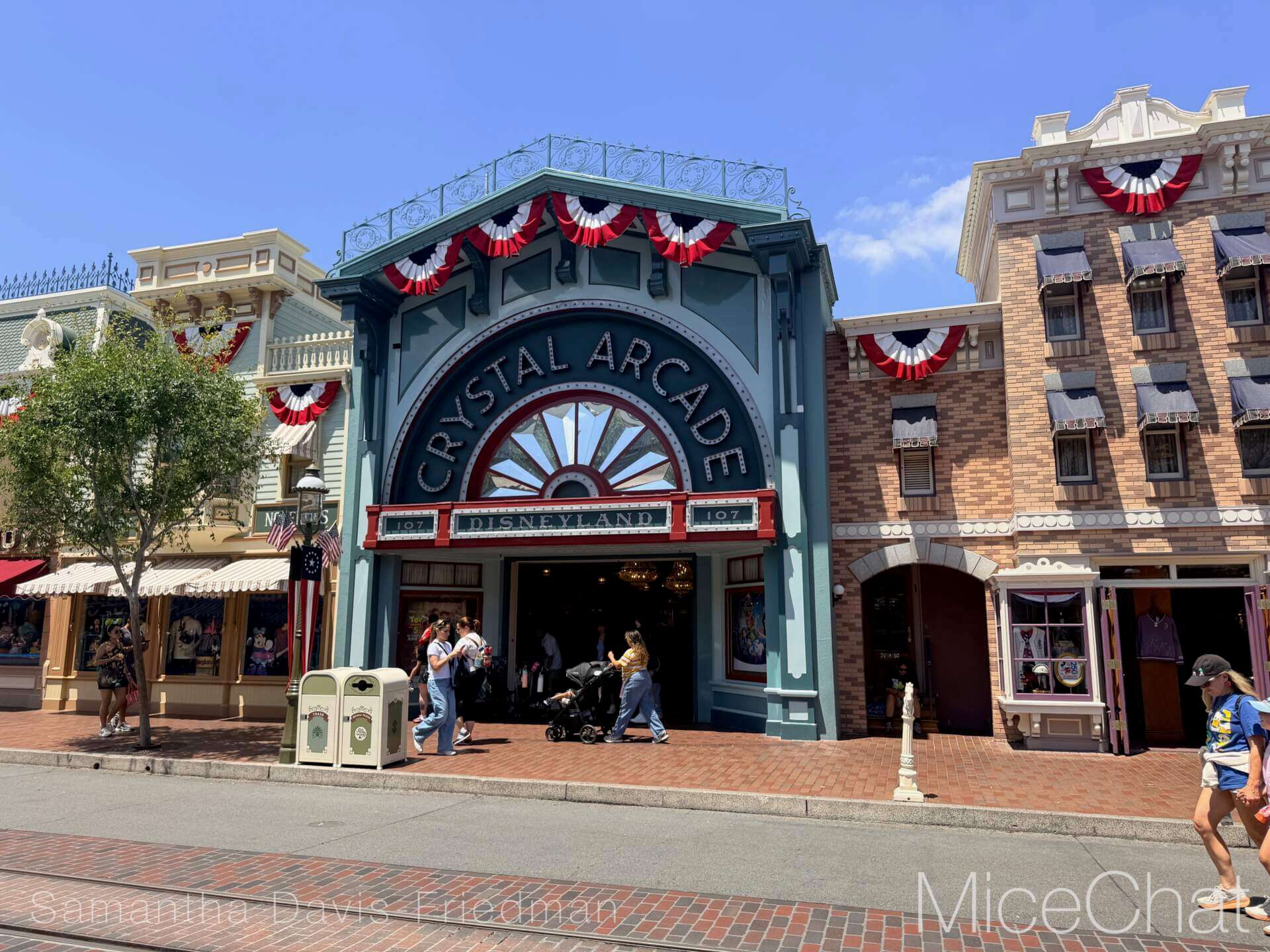 , DISNEYLAND UPDATE: A Pirate’s Glitch for Me, The Billionth Guest, &  Cheap Sell-Out