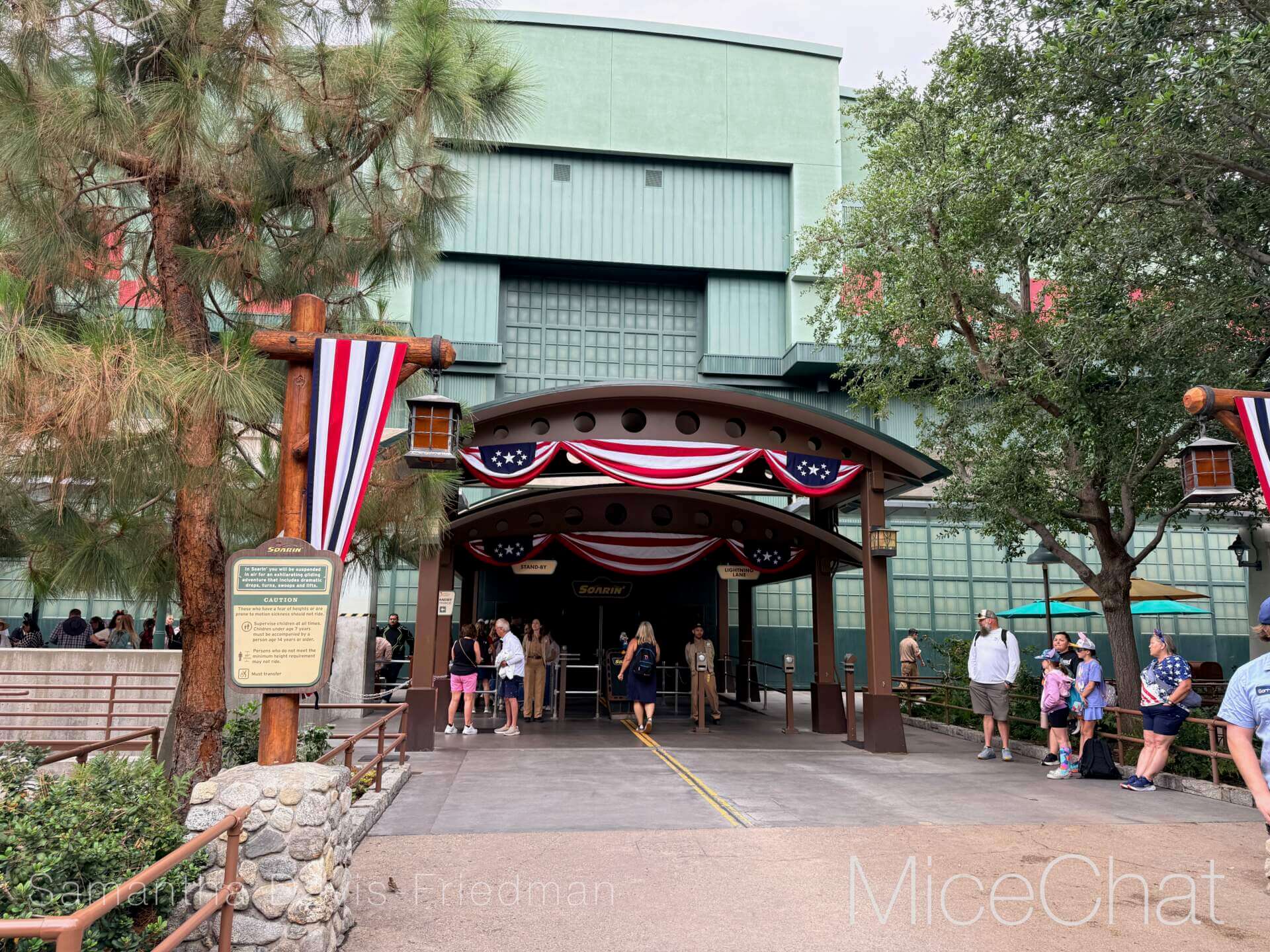 , DISNEYLAND UPDATE: A Pirate’s Glitch for Me, The Billionth Guest, &  Cheap Sell-Out