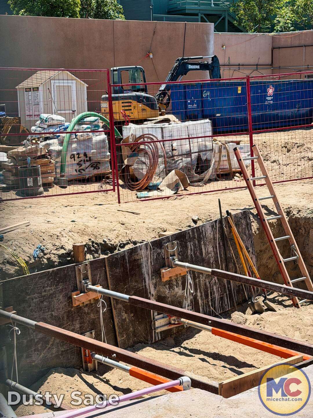 Disneyland, DISNEYLAND UPDATE: Hot Days, Cool Crowds & Summer Shakeups