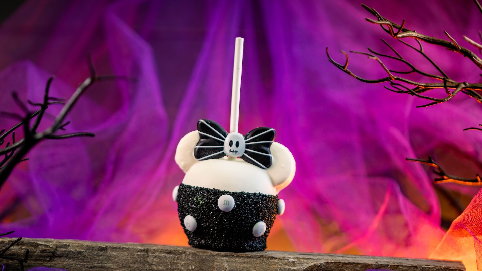 Disneyland Halloween, Disneyland Halloween Foodie Guide &ndash; 150 Bites, 8 Buckets, and One Very Exclusive Headless Horseman