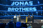 Joe Jonas, Nick Jonas, Kevin Jonas, Vanessa Hudgens