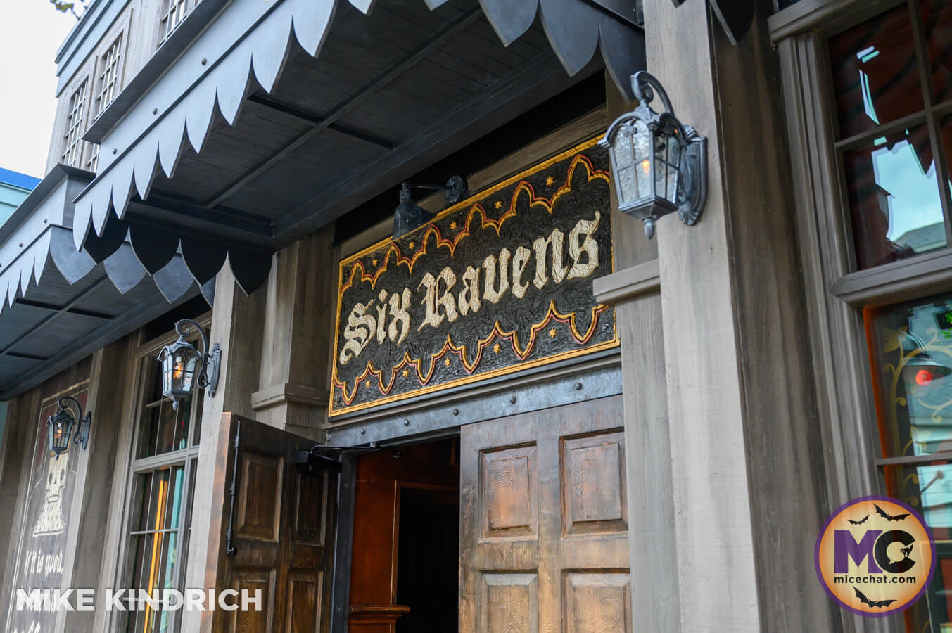 Six Ravens, Six Ravens Opens at Disney Springs &ndash; Everything on the Menu at Gideon’s Deliciously Creepy New Restaurant!
