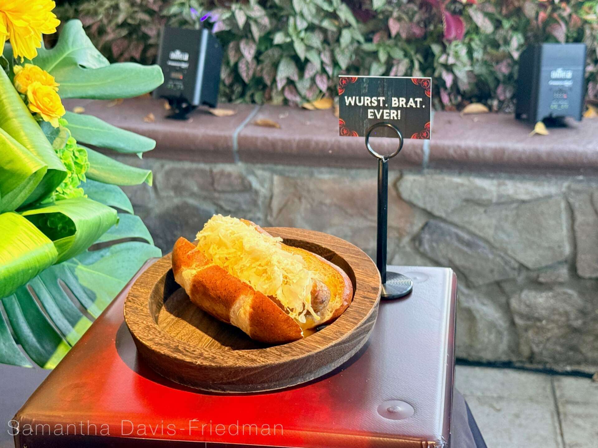 Halloween Horror Nights, Halloween Horror Nights Hollywood 2026: All 8 Houses, Our Top 4, and a Sloppy D’oh