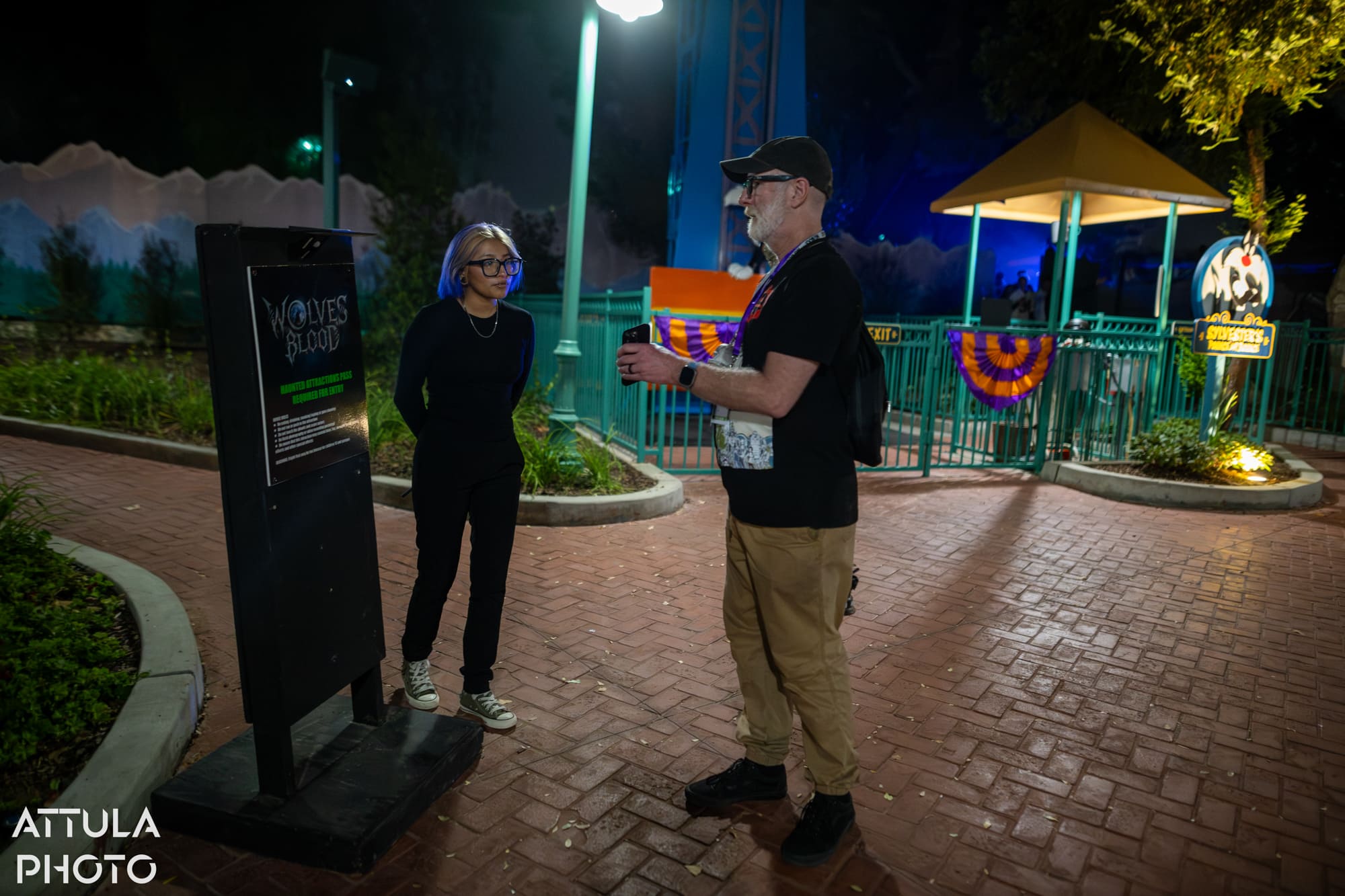Checking the Fright Fest 2026 park map for the Wolves' Blood maze location
