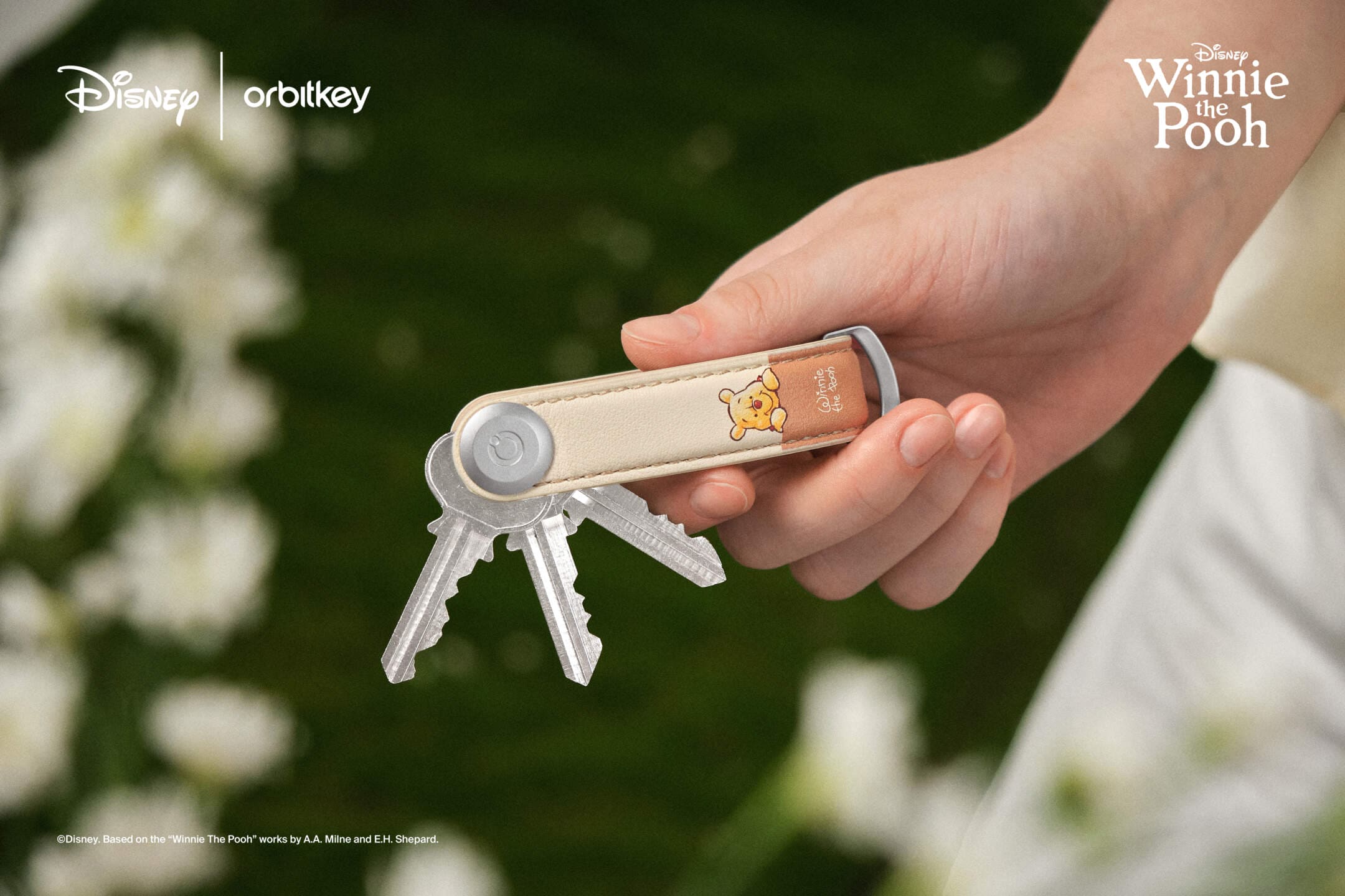 Orbitkey Winnie the Pooh 100 Years Leather Key Organizer